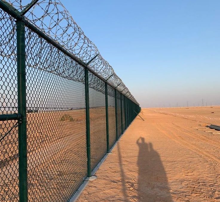 شبوك حديد في الرياض